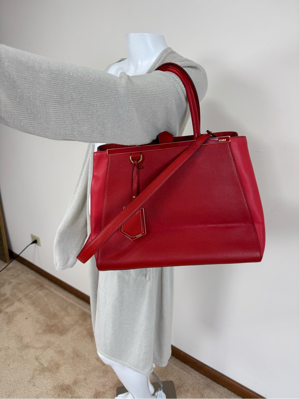 Fendi 2Jours Elite Vitello Leather Tote Bag Rosso Fiamma Red Medium - Picture 3 of 17